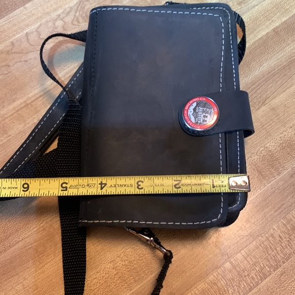 Littlearth Fold Over Purse Crossbody bag made from recycled material - Picture 9 of 10